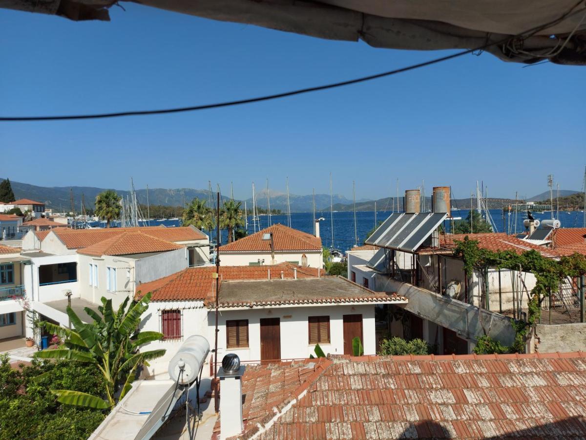 Nikos Rooms And Studios Poros Town المظهر الخارجي الصورة